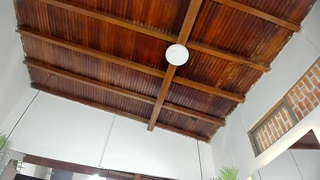 emily-fox online show from 09/23/25, 11:06