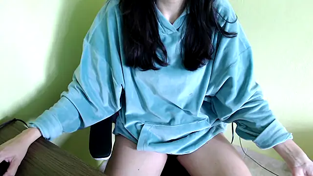 samantha s69 online show from 12/16/25, 07:18