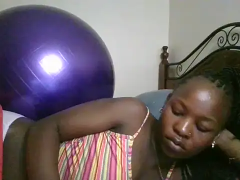 Sonnia  online show from 02/14/25, 08:42