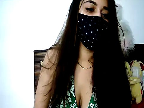 Gloie4u online show from 07/14/26, 10:32