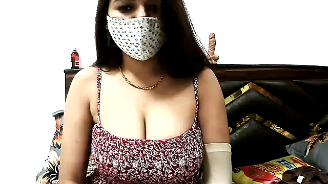 Gloie4u online show from 02/19/26, 10:45