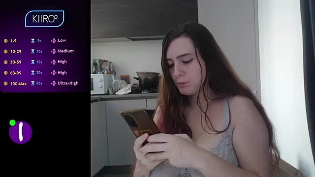 Snapshot of Dominahot4you chatting on 09/18/25, 07:55 Dominahot4you online show from 09/18/25, 07:55