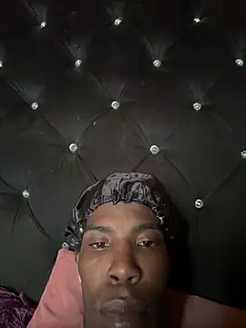 Richchocolatesweet  online show from 05/31/26, 09:37