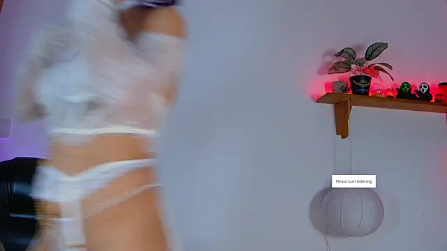 vayolett01 dakotta online show from 10/15/25, 03:27