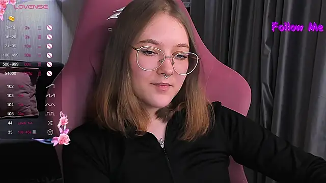 bunny bubble online show from 03/03/25, 12:34