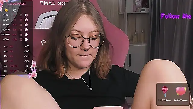 bunny bubble online show from 01/21/25, 12:15