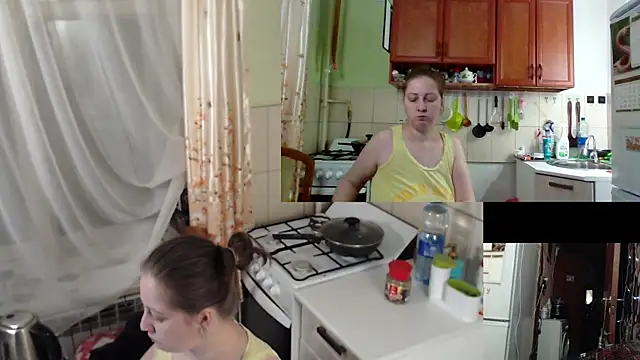 Snapshot of Sakura_Green chatting on 11/04/25, 04:27 Sakura Green online show from 11/04/25, 04:27