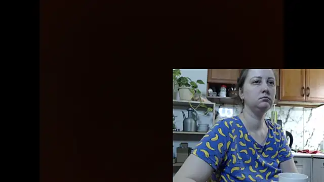 Snapshot of Sakura_Green chatting on 11/29/25, 04:12 Sakura Green online show from 11/29/25, 04:12