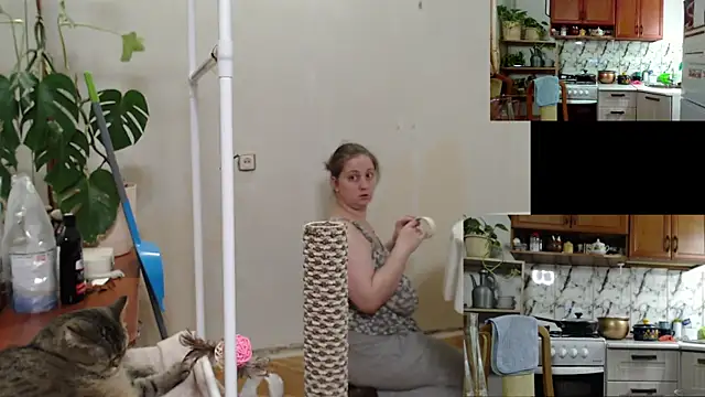 Snapshot of Sakura_Green chatting on 11/25/25, 04:18 Sakura Green online show from 11/25/25, 04:18