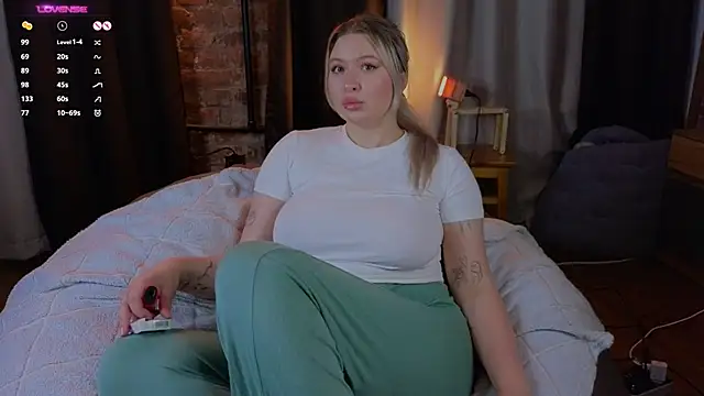 helen frogg online show from 12/01/25, 07:26