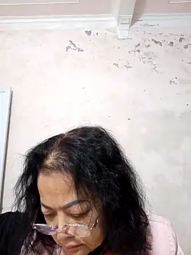 Hotestlove online show from 11/03/25, 11:30