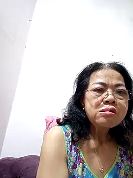 Hotestlove online show from 03/20/25, 09:59