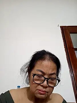 Snapshot of Hotestlove chatting on 02/17/26, 02:03 Hotestlove online show from 02/17/26, 02:03