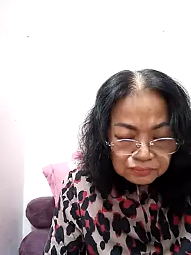 Hotestlove online show from 03/18/25, 03:02