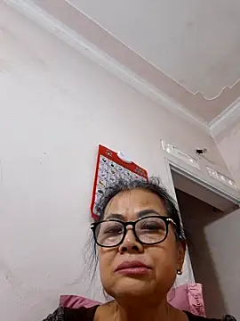 Hotestlove online show from 10/14/25, 09:32