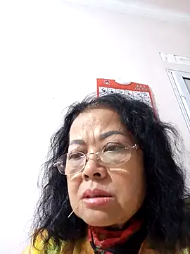 Hotestlove online show from 11/03/25, 11:25