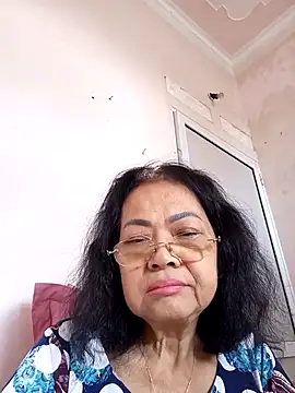 Hotestlove online show from 11/23/25, 04:11