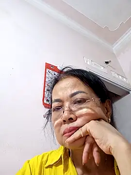 Hotestlove online show from 09/30/25, 02:28