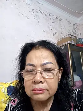 Hotestlove online show from 12/02/25, 10:55