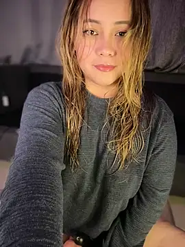 MerlyG online show from 02/15/26, 05:19