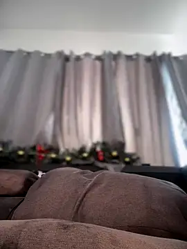 MerlyG online show from 12/14/25, 04:01