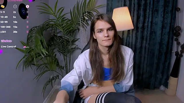 Snapshot of Will_Will_ chatting on 12/21/25, 09:26 Will Will online show from 12/21/25, 09:26