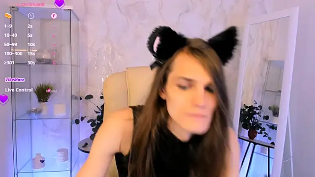 Will Will  online show from 11/21/25, 07:29