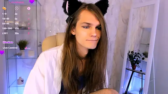 Will Will  online show from 11/17/25, 06:06