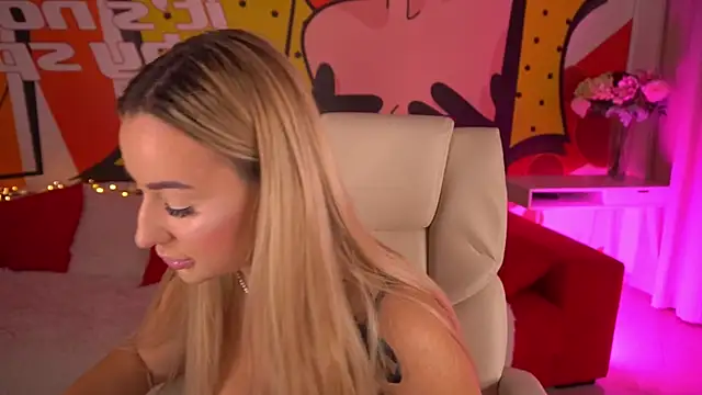 LiaBrazzerr online show from 11/15/25, 09:46