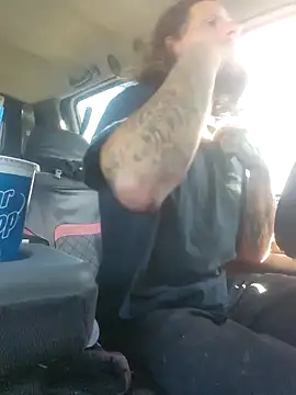 Crackkers online show from 01/21/25, 06:34