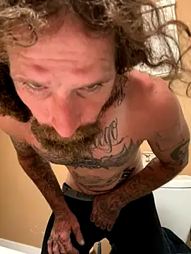 Crackkers online show from 11/16/25, 05:56