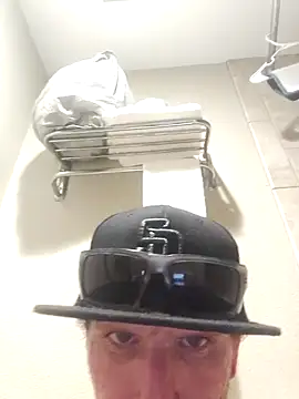 Crackkers online show from 12/23/24, 09:59