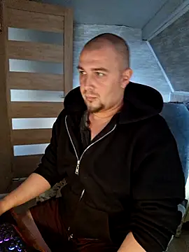 Foxyshaved online show from 04/23/26, 07:37