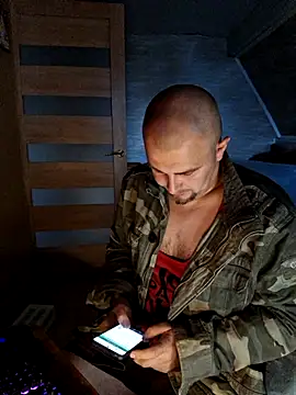Foxyshaved online show from 05/16/26, 05:17