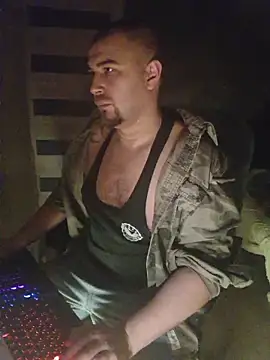 Foxyshaved online show from 11/01/25, 04:30