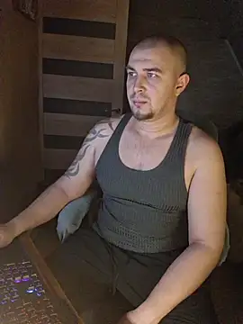 Foxyshaved online show from 01/11/26, 06:20