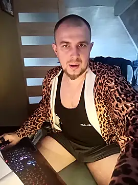 Foxyshaved online show from 04/08/26, 05:20