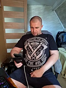 Foxyshaved online show from 03/20/26, 10:05