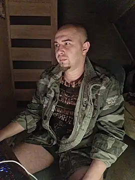 Foxyshaved online show from 11/12/25, 03:43