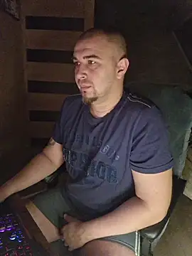 Foxyshaved online show from 11/14/25, 03:32