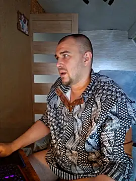Foxyshaved online show from 04/18/26, 07:54