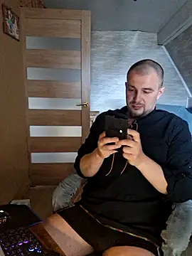 Foxyshaved online show from 04/19/26, 06:25