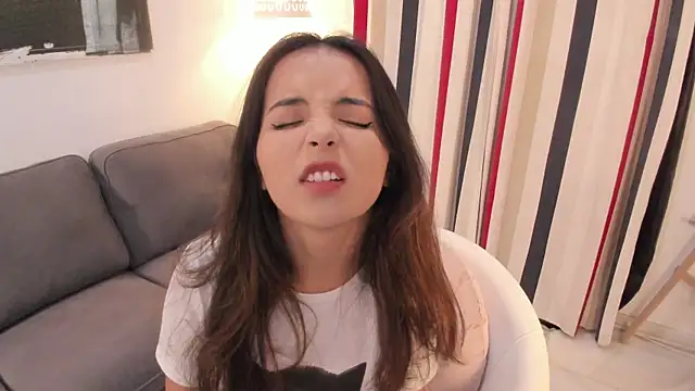 Raychell Black online show from 10/23/25, 04:27