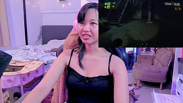 Snapshot of Kana_G chatting on 03/10/25, 05:29 Kana G online show from 03/10/25, 05:29