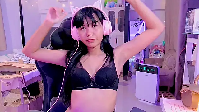 Snapshot of Kana_G chatting on 03/05/25, 02:56 Kana G online show from 03/05/25, 02:56