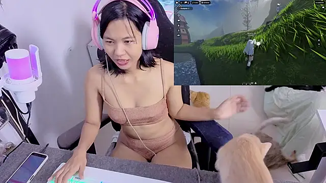 Kana G online show from 11/11/25, 08:42