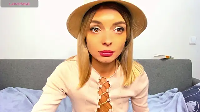  ellen meow  online show from 10/27/25, 09:05