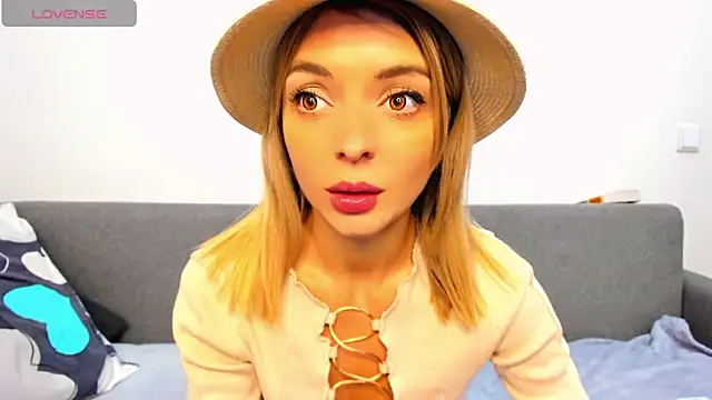  ellen meow  online show from 11/14/25, 10:57