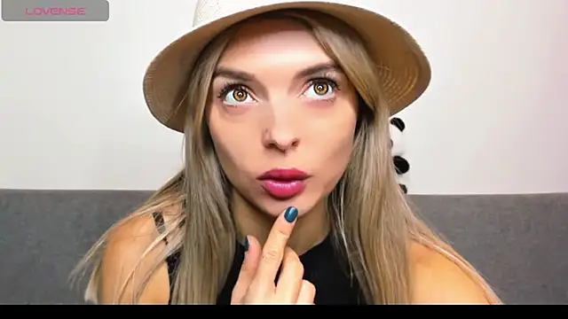  ellen meow  online show from 06/12/26, 07:55