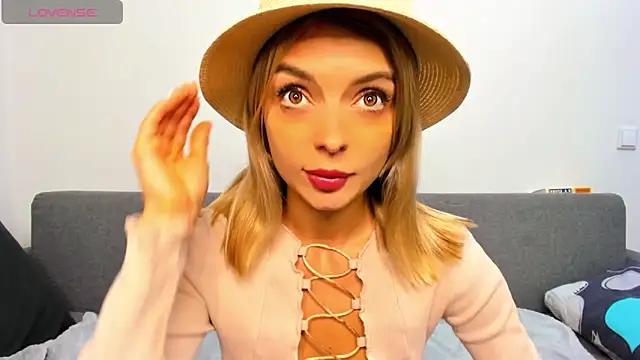  ellen meow  online show from 11/11/25, 09:20